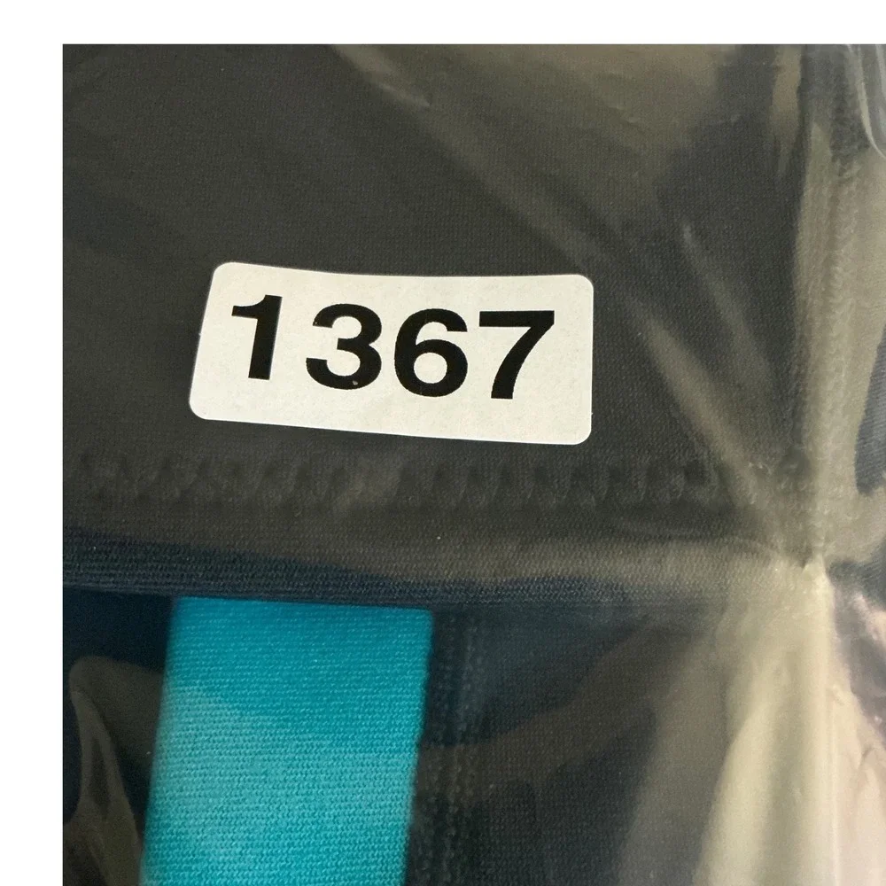 Hevto Wetsuit Kids Size 12 Black Blue New 3/2mm Neoprene Full Body‎ Long Sleeve